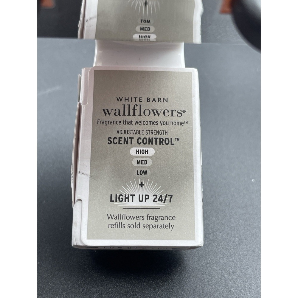 Bath & Body Works Wallflowers VW Surf Bus Plug In Night Light Scent Control - Picture 2 of 4